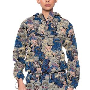 Akira X Azalea Wang TEDDY BEAR CUTE HOODED SWEATSHIRT Tapestry size 2X
